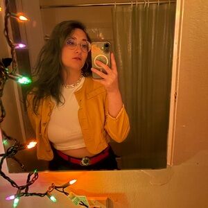 Meet your Posher, Alex